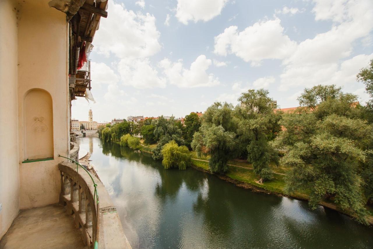 Spacious Riverviews Near Piata Unirii