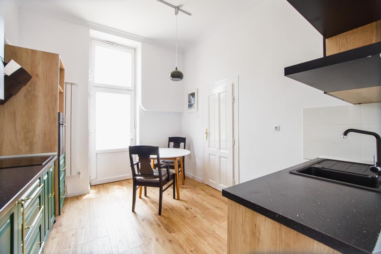 Spacious Riverviews Near Piata Unirii Appartement Oradea