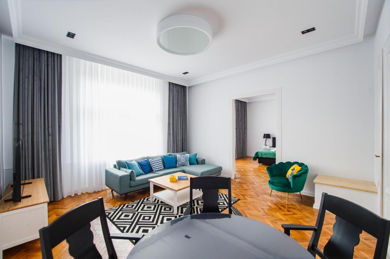 Spacious Riverviews Near Piata Unirii Appartement